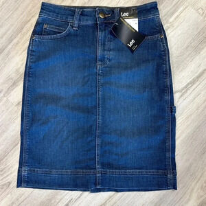 Lee Jeans Women’s Mid Rise Blurred Nights Denim Carpenter Utility Midi Skirt / 2